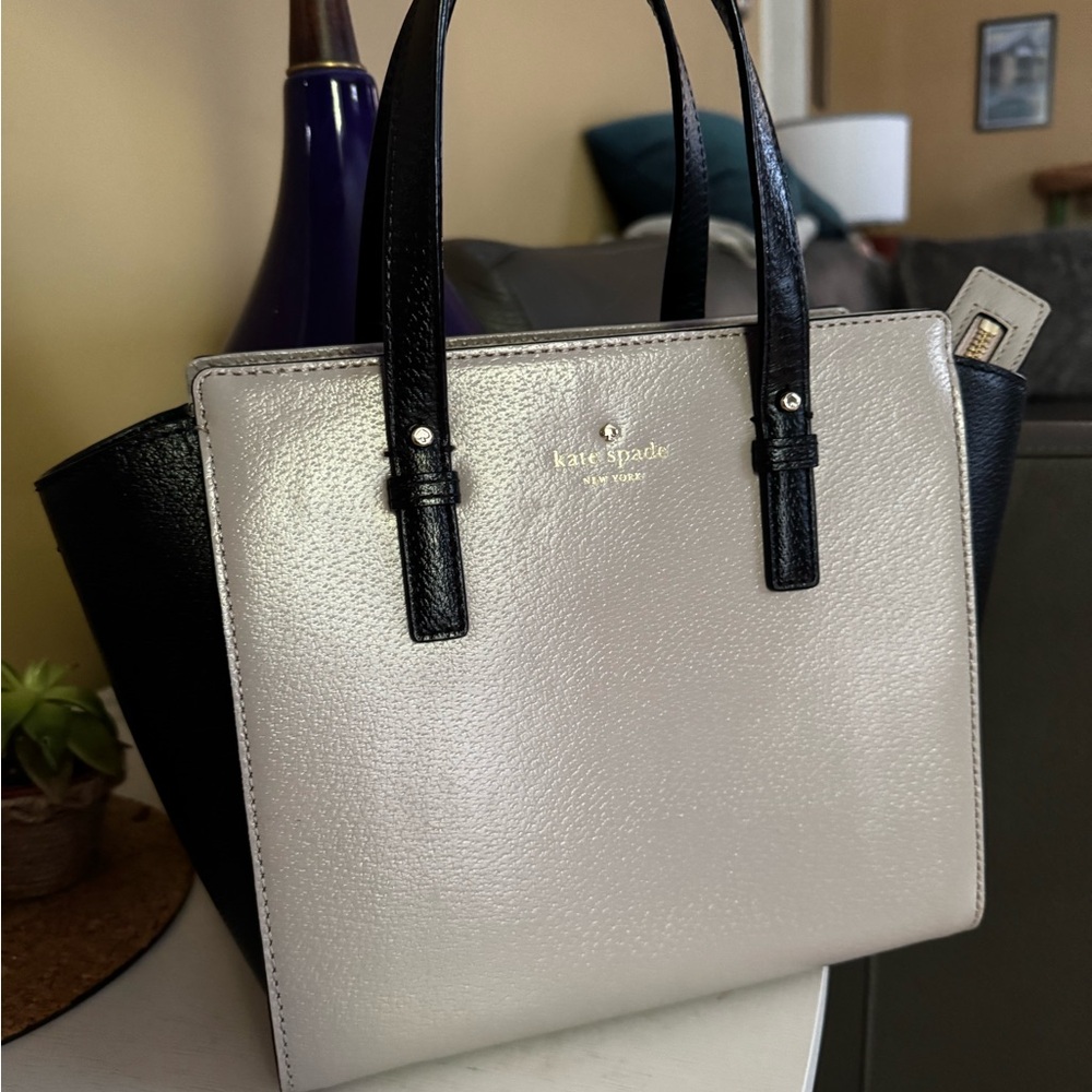 Kate Spade Black and Cream Tote Bag